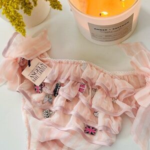 Collectors Item Victorias Secret London 2014 Dream Angels Ruffle Charm Panty M